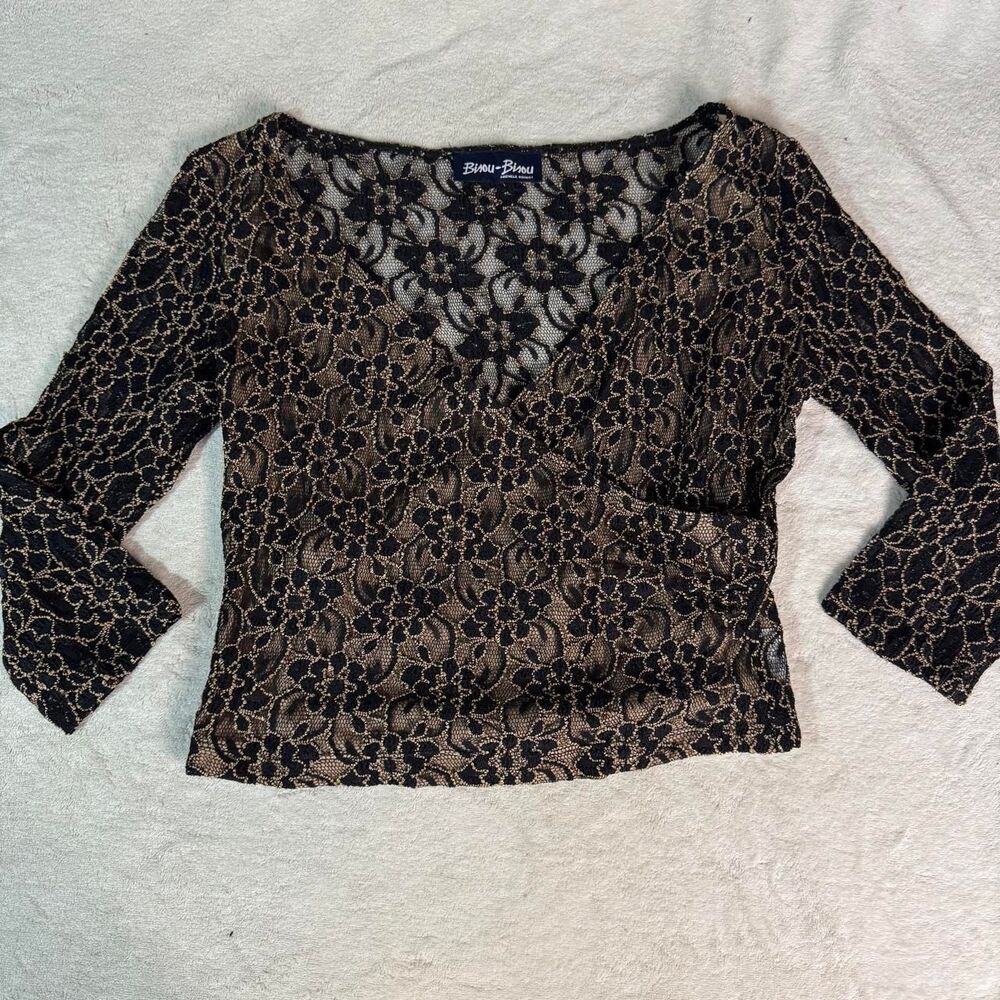Bisou-bisou Women's Black and Gold Crop-top
